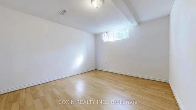 Additional image 22 of 55 Heathview Ave