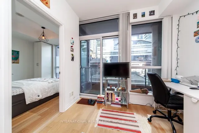 Additional image 10 of 8 Mercer St Unit 318