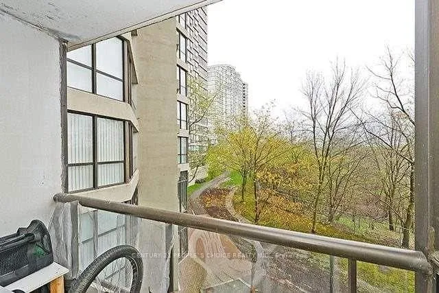 Additional image 6 of 5 Rowntree Rd Unit 203