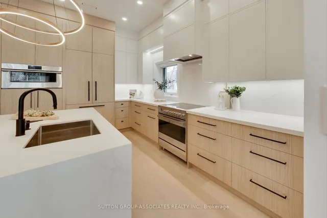 Additional image 9 of 393 Winnett Ave