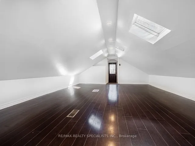 Additional image 23 of 166 Hess St