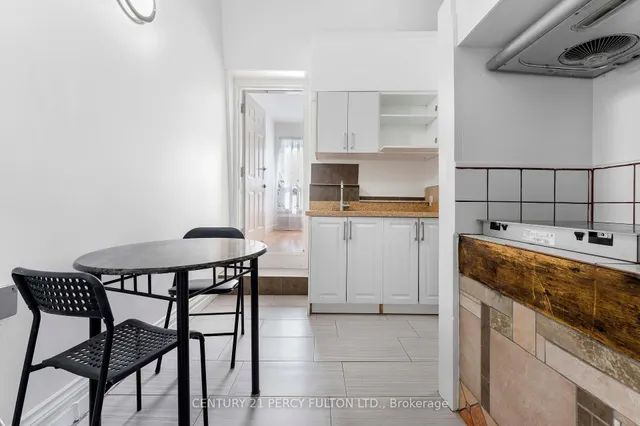 Additional image 28 of 47 Grange Ave