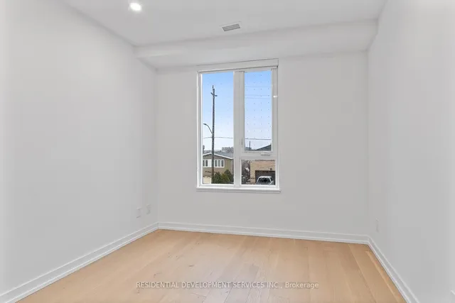 Additional image 22 of 15 Maryport Ave St Unit 104