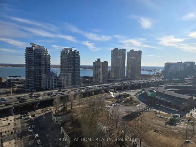 Additional image 8 of 51 Lower Simcoe St Unit Unit 1911