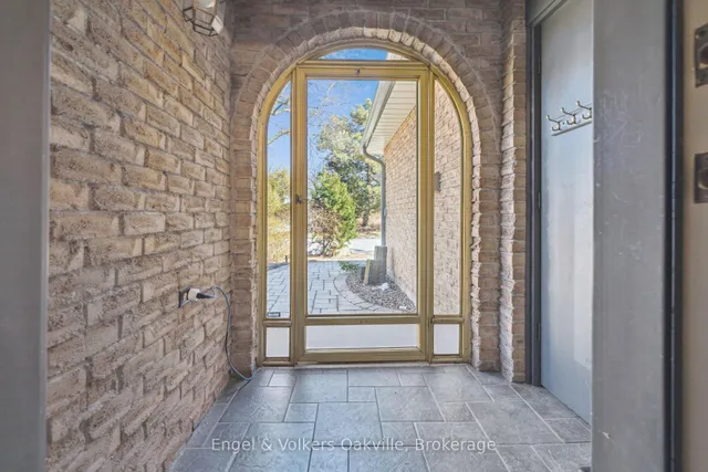 Additional image 3 of 1297 Henley Pl