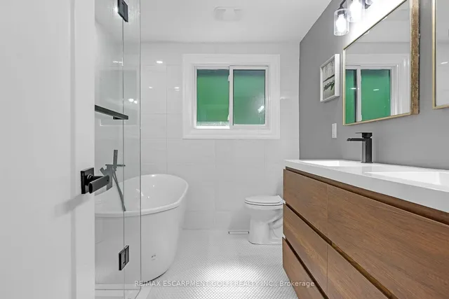 Additional image 19 of 64 Hildegard Dr