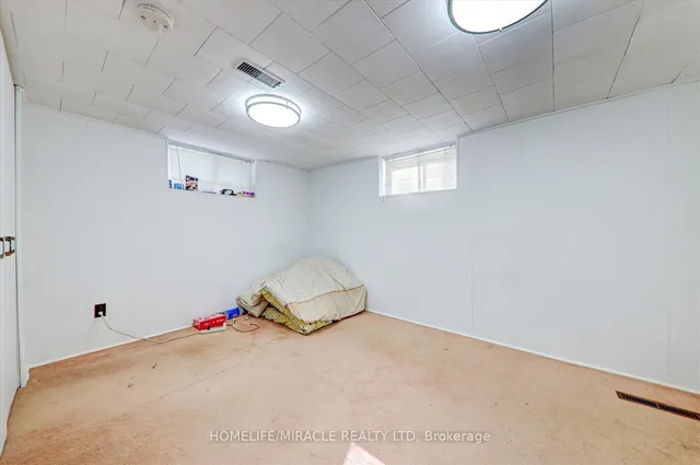 Additional image 29 of 23 Dunelm St