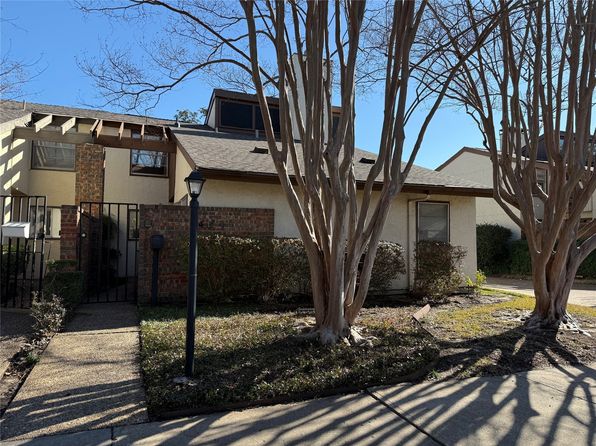 9434 Chimney Corner Ln, Dallas, TX 75243