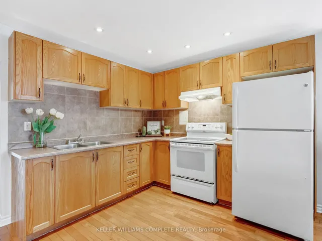 Additional image 14 of 136 East 45th St