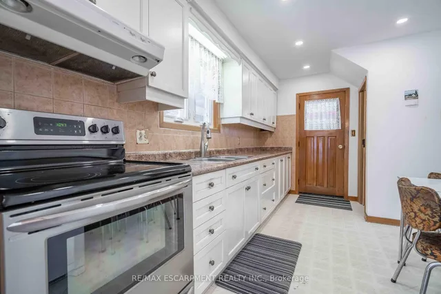 Additional image 10 of 1391 Augustine Dr