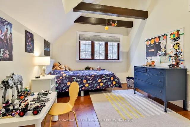 Additional image 28 of 11 Humbercrest Blvd