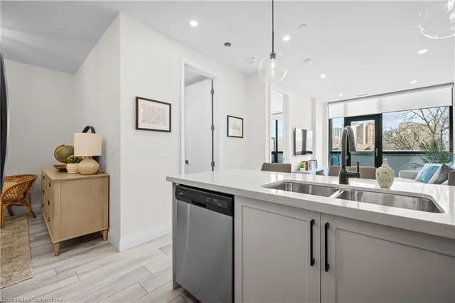 Additional image 14 of 101 Locke Street St Unit 314