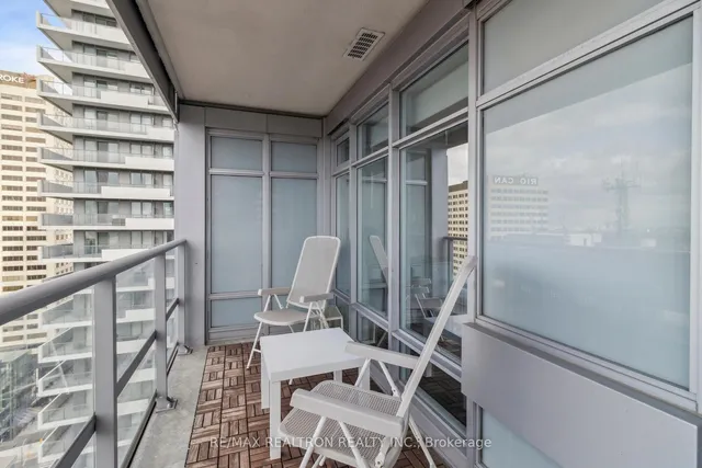 Additional image 24 of 2191 Yonge St Unit 2807