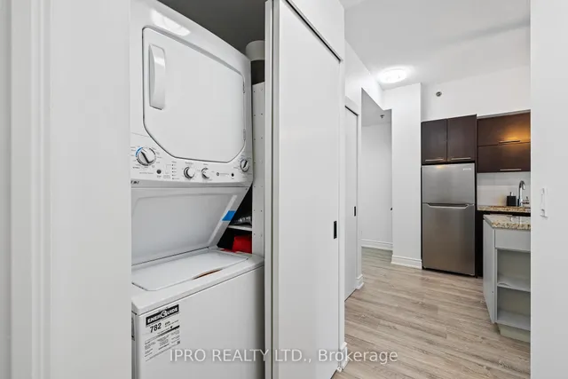 Additional image 20 of 21 Nelson St Unit 732