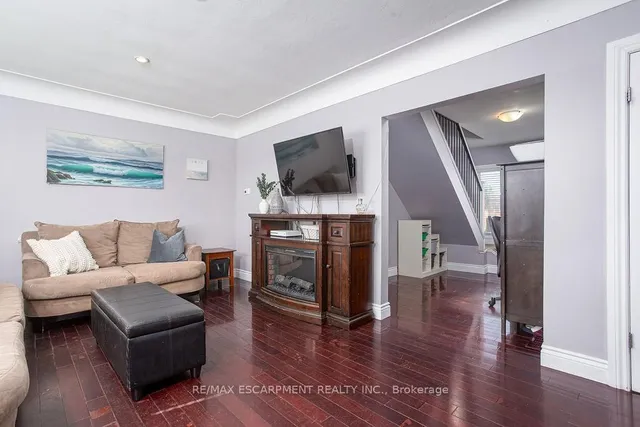 Additional image 10 of 61 Northcliffe Ave