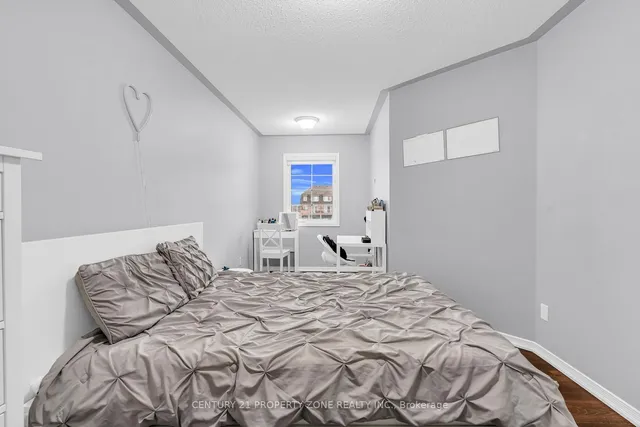 Additional image 31 of 62 Utopia Way