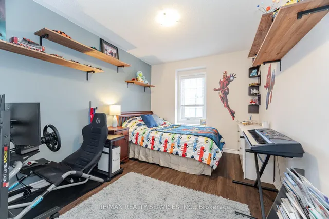Additional image 32 of 14 Allium Rd