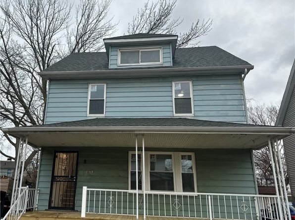 13713 Edgewood Ave, Cleveland, OH 44105