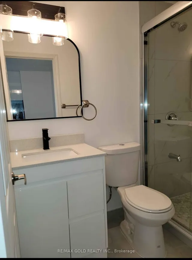 Additional image 31 of 26 Mossbank Dr