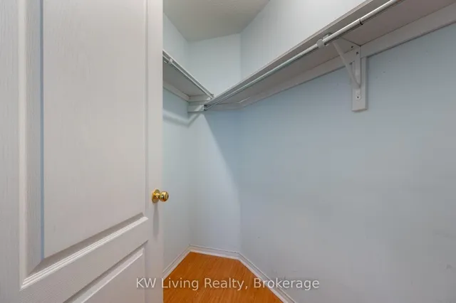 Additional image 24 of 555 Yonge St Unit 404