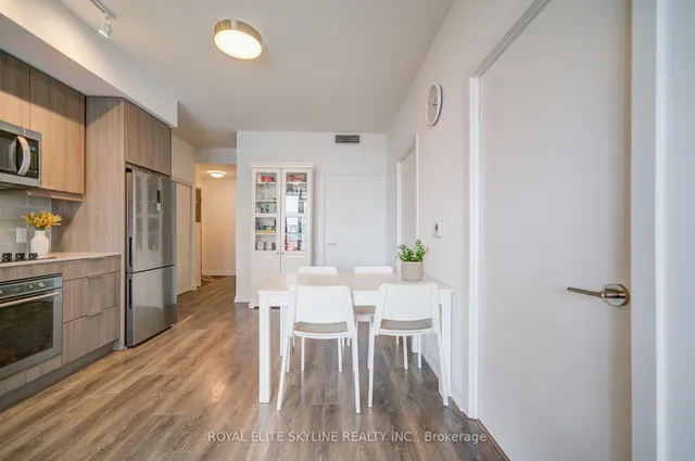 Additional image 8 of 36 Forest Manor Rd Unit 810