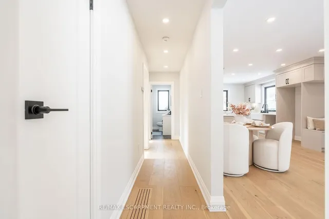 Additional image 20 of 11 James St