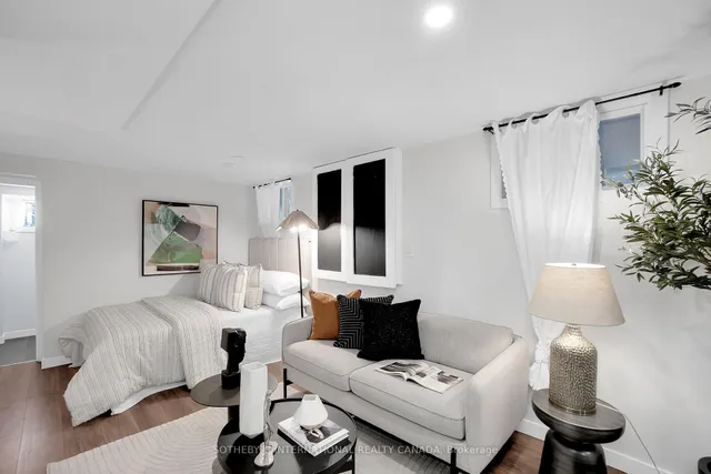 Additional image 29 of 95 Lightbourn Ave