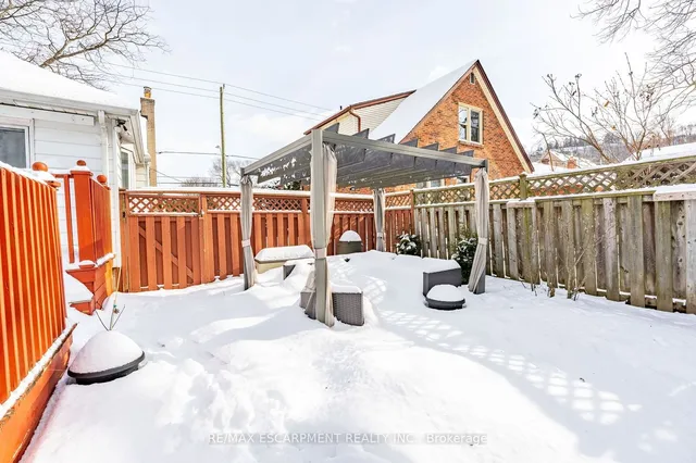 Additional image 28 of 276 BOWMAN St