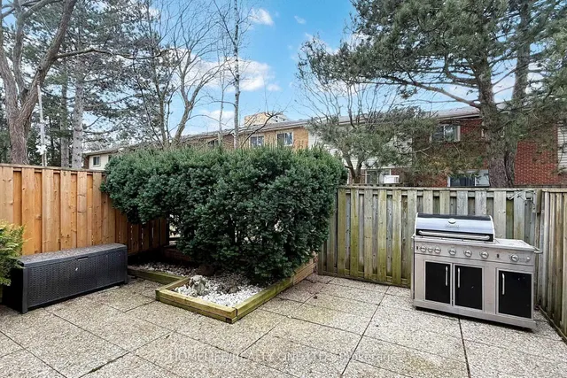 Additional image 26 of 91 L'amoreaux Dr Unit 76