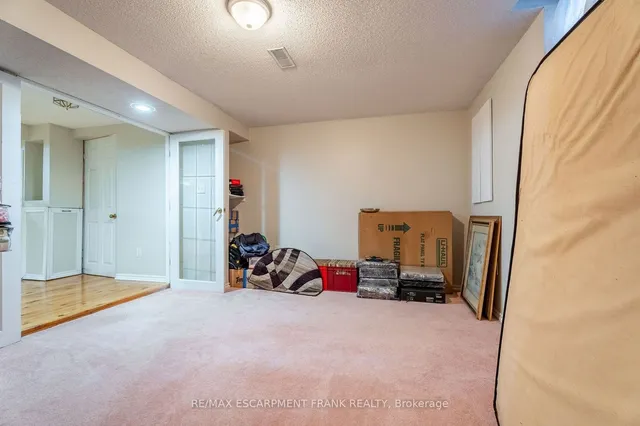 Additional image 34 of 7 GRANDOAKS Dr