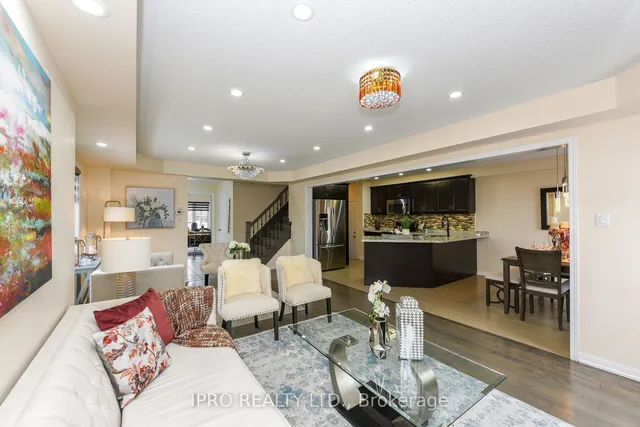 Additional image 11 of 113 Vanhorne Clse