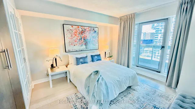 Additional image 11 of 10 Queens Quay Unit 1012