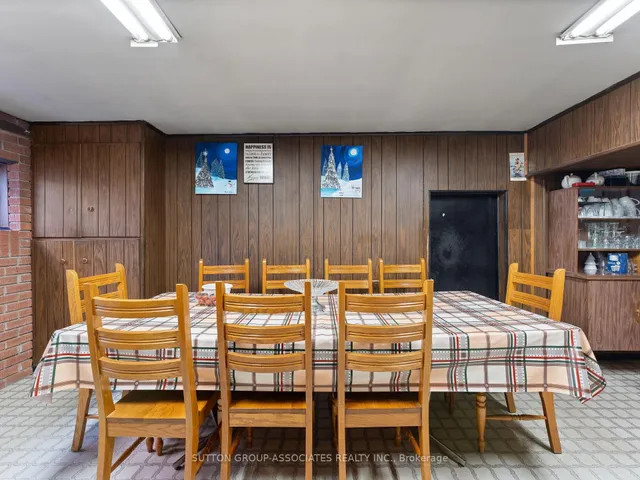 Additional image 29 of 112 Waterloo Ave