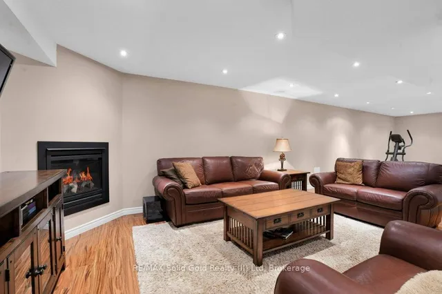 Additional image 31 of 50 Bryan Crt Unit 26