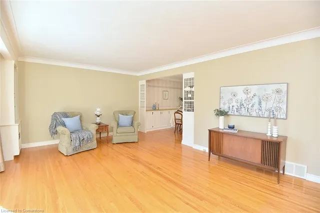 Additional image 10 of 302 Alma Lane