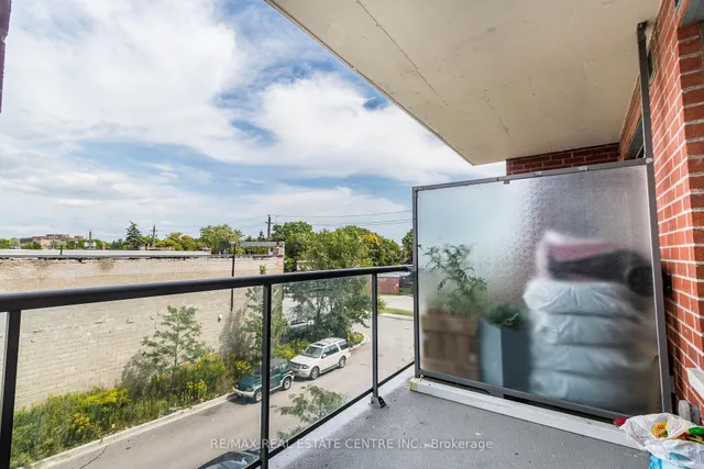 Additional image 23 of 22 East Haven Dr Unit 306