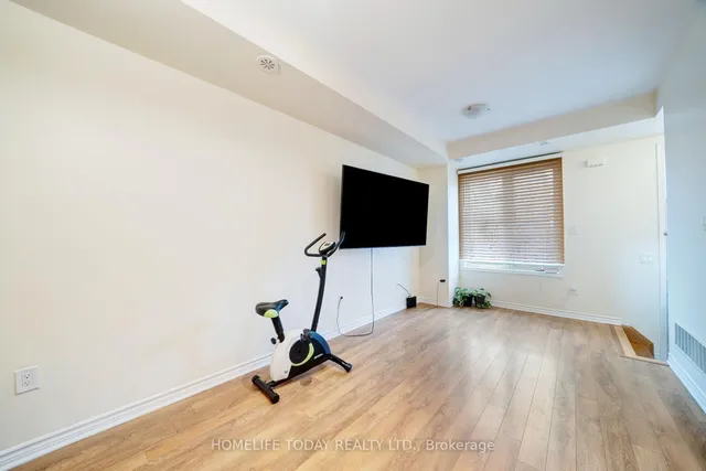 Additional image 16 of 45 Heron Park Pl Unit 14