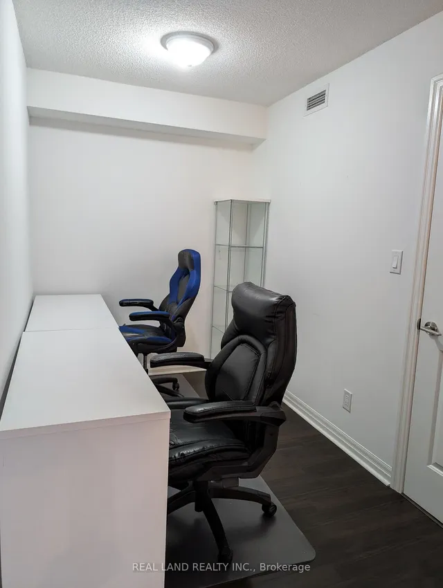Additional image 6 of 30 Herons Hill Way Unit 807