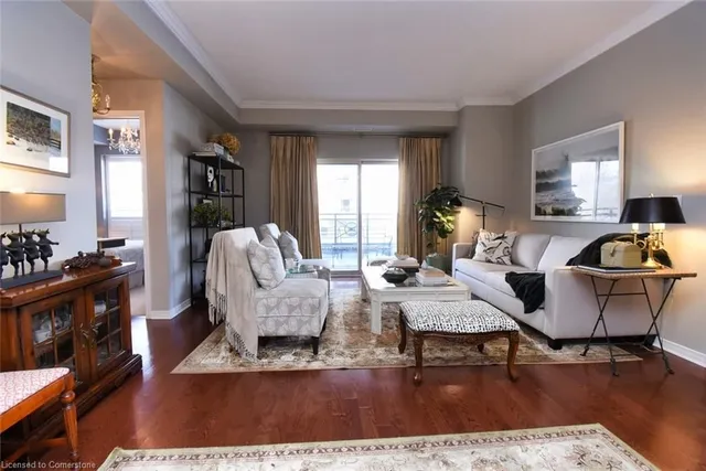 Additional image 7 of 3000 Creekside Dr Unit 304