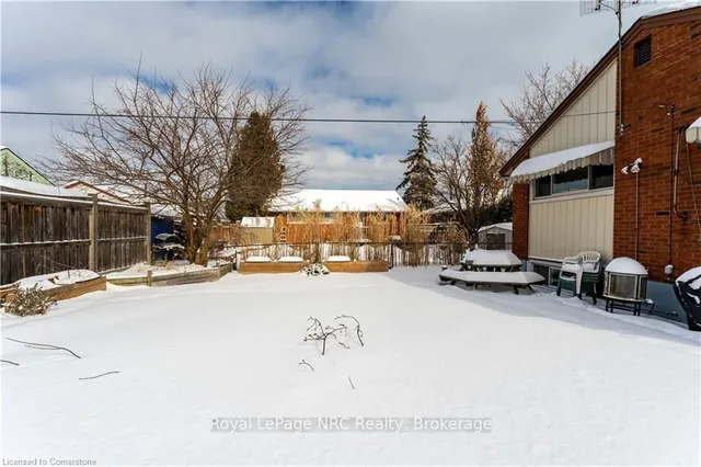 Additional image 30 of 774 Upper Sherman Ave