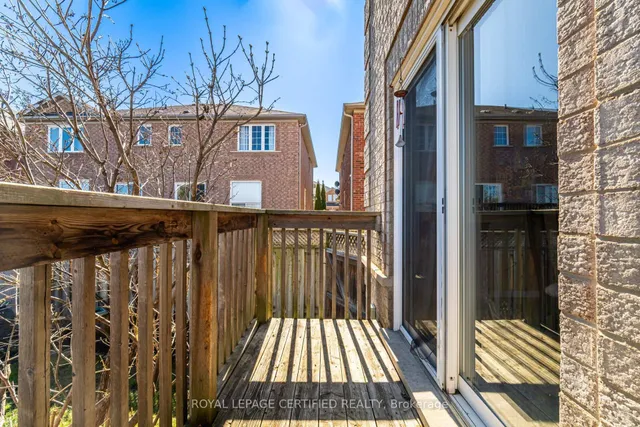 Additional image 33 of 70 Rivermere Crt