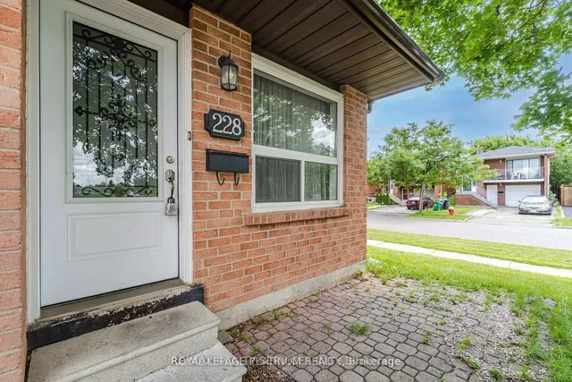 Additional image 4 of 228 Martindale Cres
