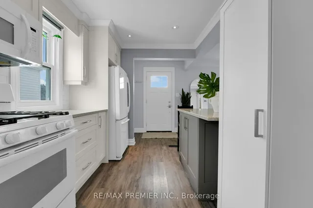 Additional image 19 of 12 BURNS Pl