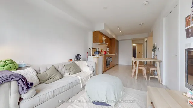 Additional image 5 of 60 Shuter St Unit 908