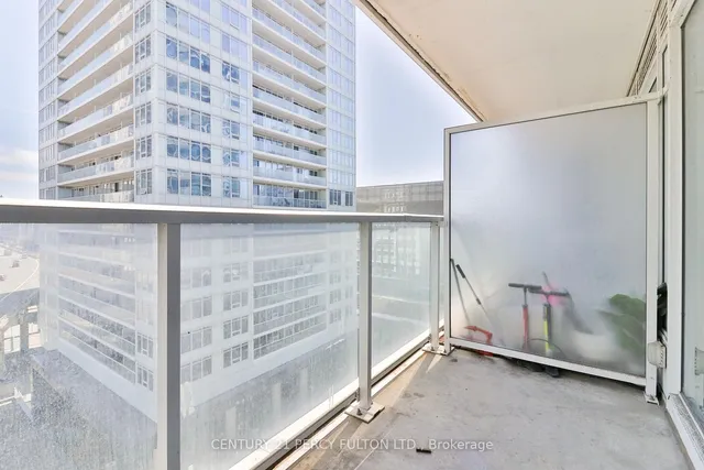 Additional image 14 of 19 Bathurst St Unit 1107