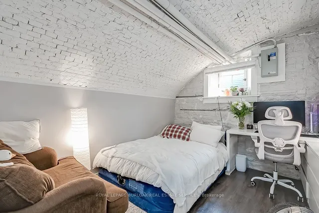 Additional image 20 of 50 Sanders Blvd