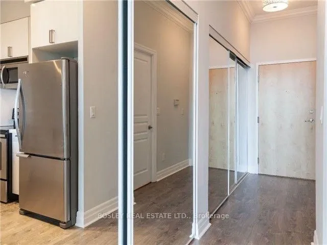 Additional image 12 of 8 Scollard St Unit PH206