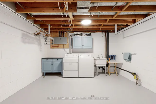 Additional image 33 of 23 Templar Dr