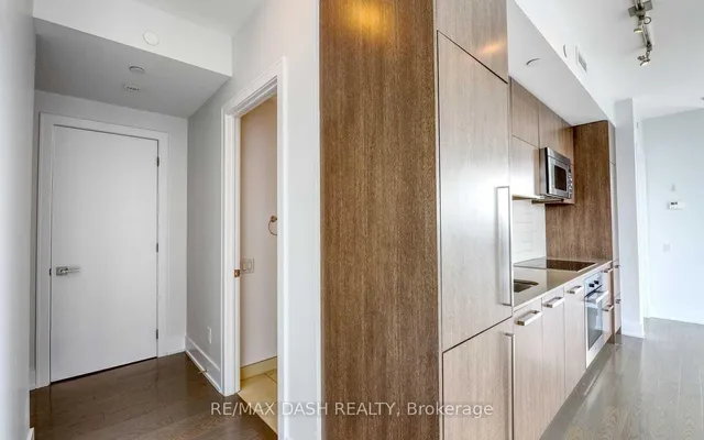 Additional image 23 of 170 Avenue Rd Unit 1804