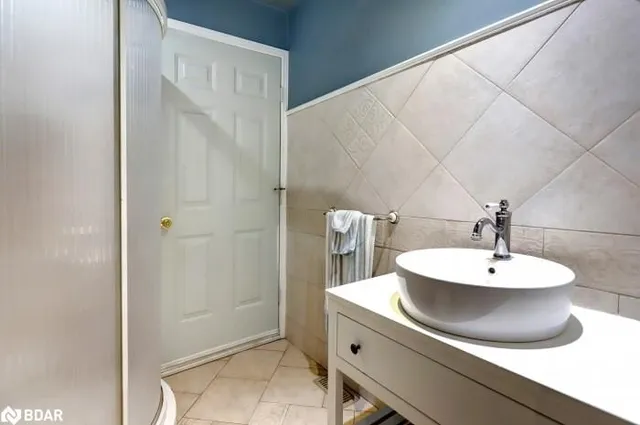 Additional image 21 of 46 Bartley Bull Pky